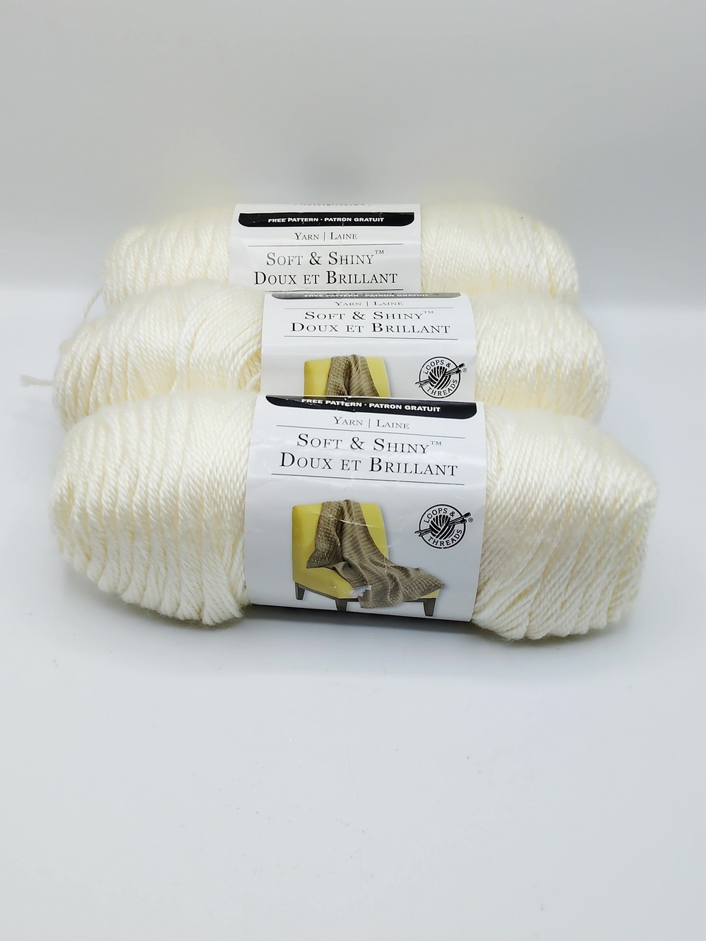 Soft & Shiny Acrylic Yarn 3-Pack in Cream NWT